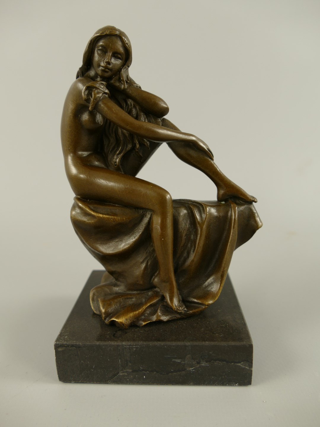 Figur Bronze Frau H.13x8cm