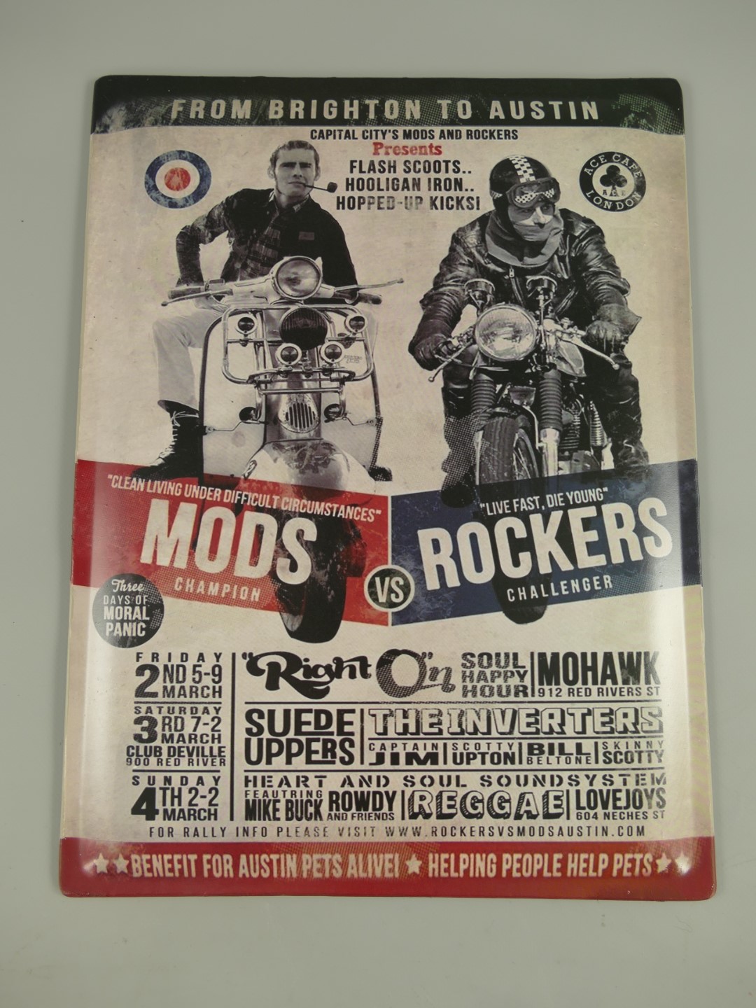 Wandschild(Gestanzt) Mods VS Rockers H.40x30cm